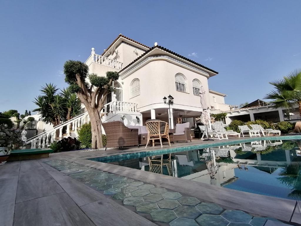 Kép Spanish Villa with private pool szállásáról Alicantéban a galériában