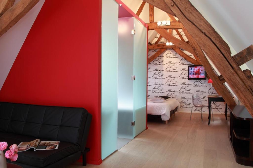 La Ferme Blanche, The Originals Relais - Deluxe Suite