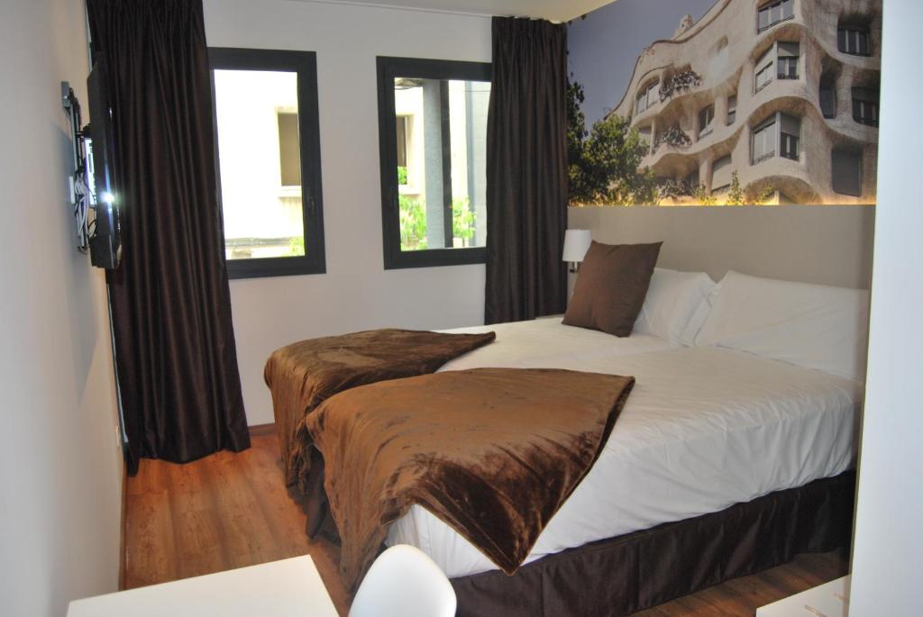 Hotel BESTPRICE Gracia - Resim 16