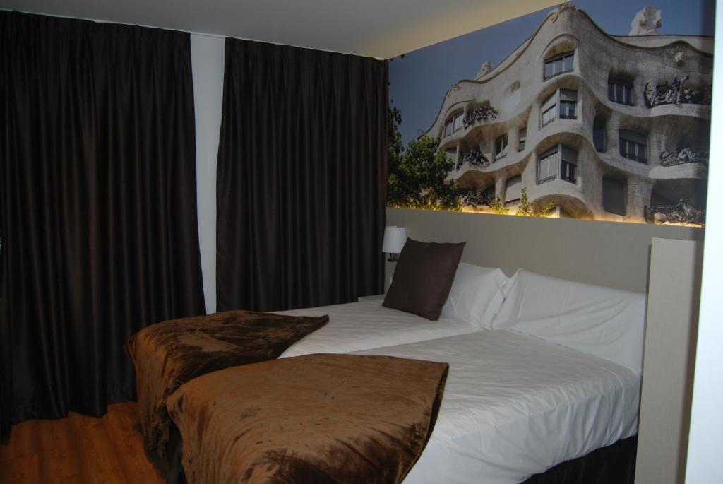 Hotel BESTPRICE Gracia - Resim 19