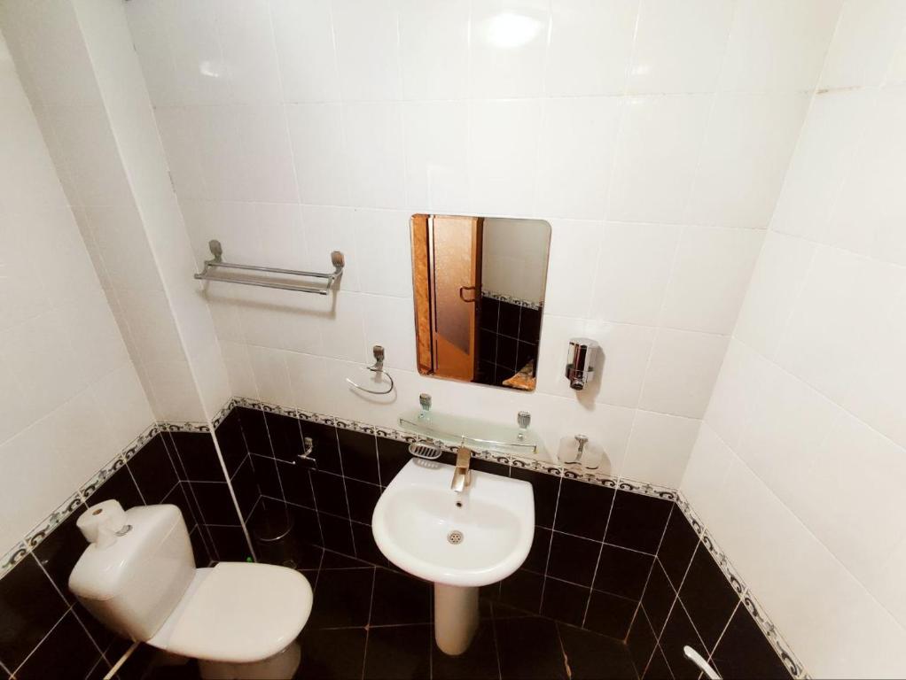 House Samandar - Habitación Cuádruple Con Baño Privado