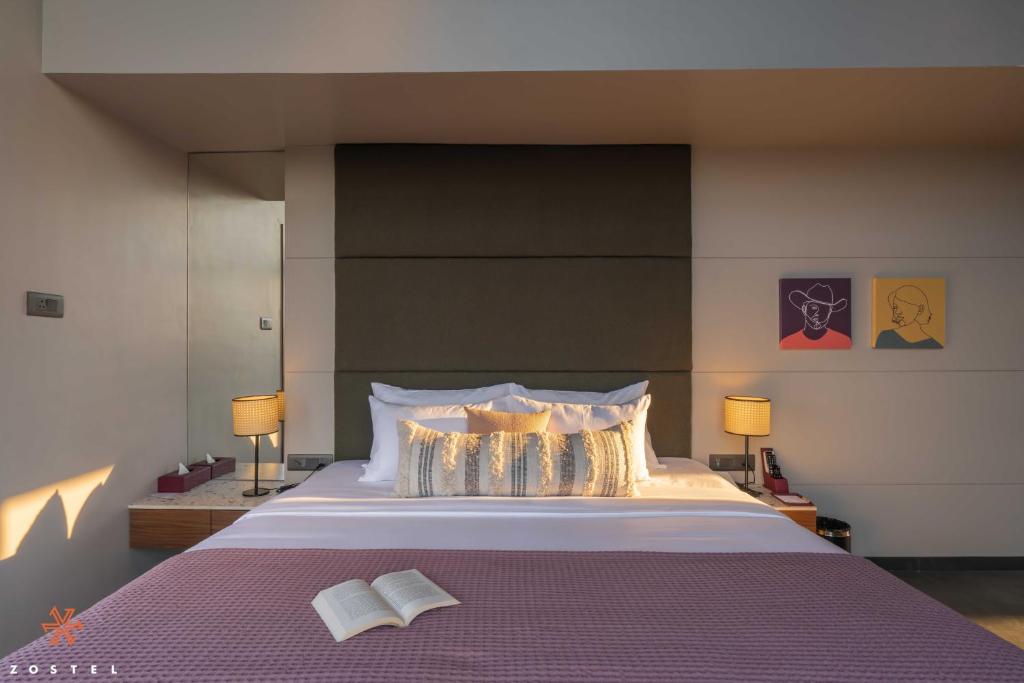 Zostel Plus Panchgani - Luxury Room (with Private Outdoor Patio)