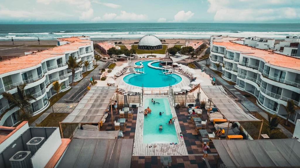 Πισίνα στο ή κοντά στο VPX Hotel