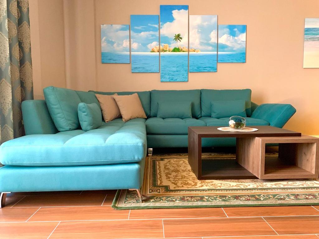 EKA Luxury Apartments - Superior Apartment