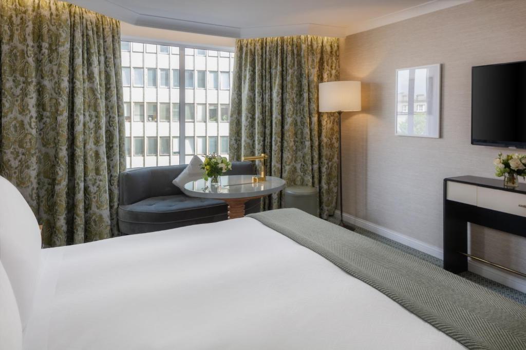 Conrad Dublin photo 3