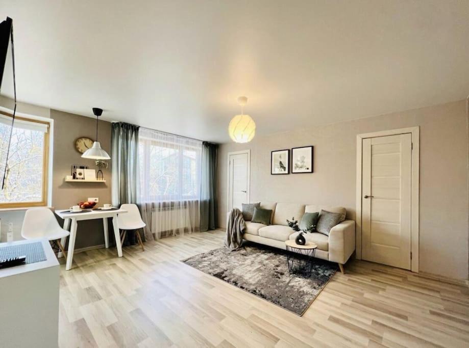 Posezení v ubytování Comfort Apartment In Narva City Center