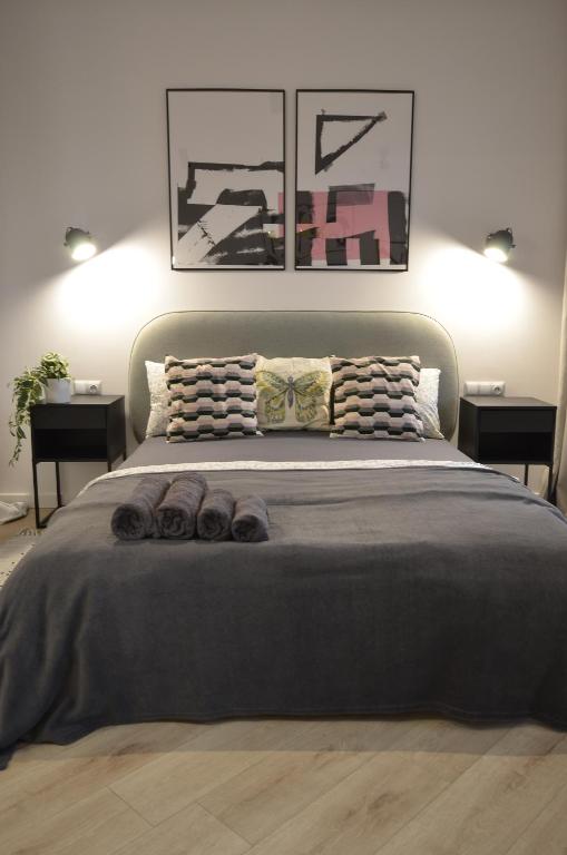 Private parking, secure building - Central apartments Old Town & Main Station - 11