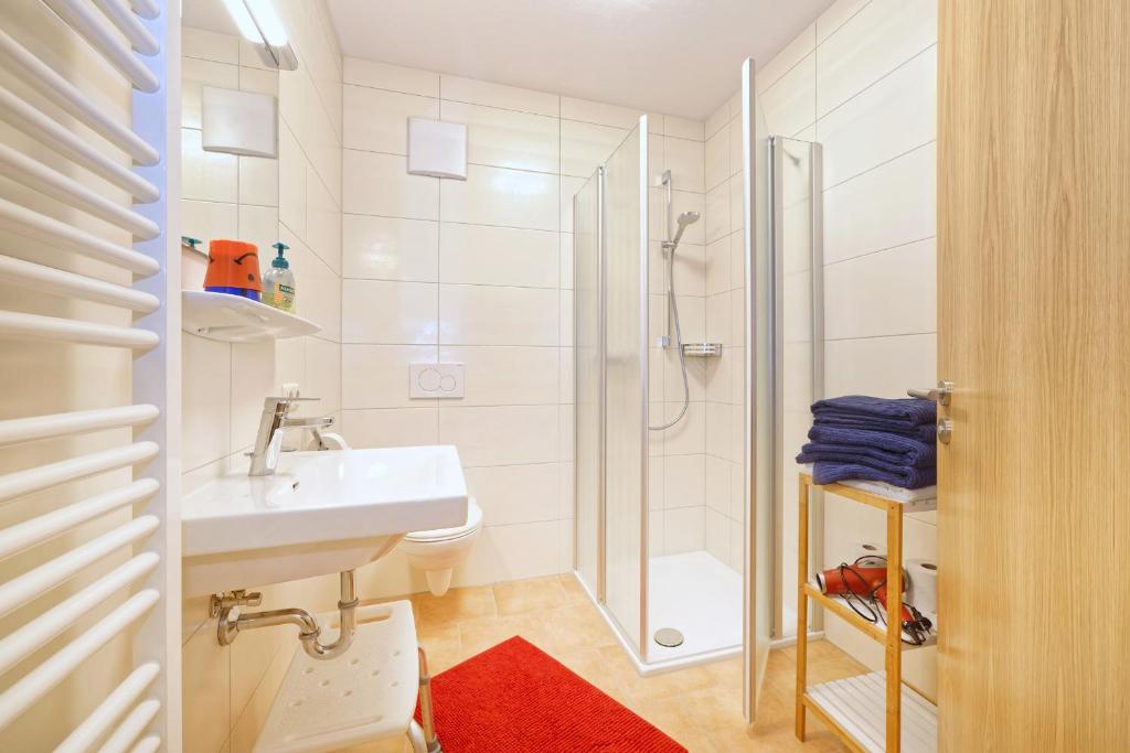 Koupelna v ubytování Gästehaus Koyerbauer Boardinghouse