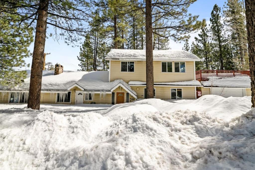 Winter Wonderland, Big Bear Lake (updated prices 2024)
