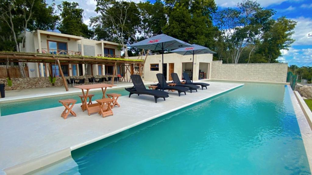 Hotel y Cabañas Azul María Bacalar