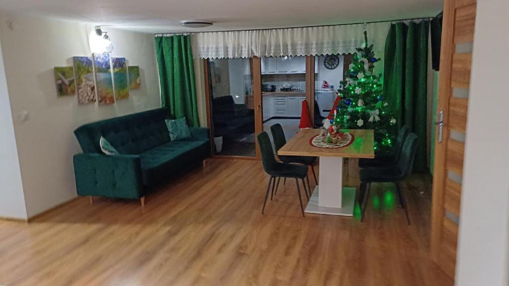Posedenie v ubytovaní Apartament widokowy u Majerczyków