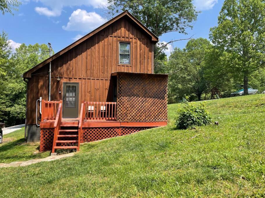 Lofty Musky Cabin near Cave Run, Morehead (updated prices 2024)