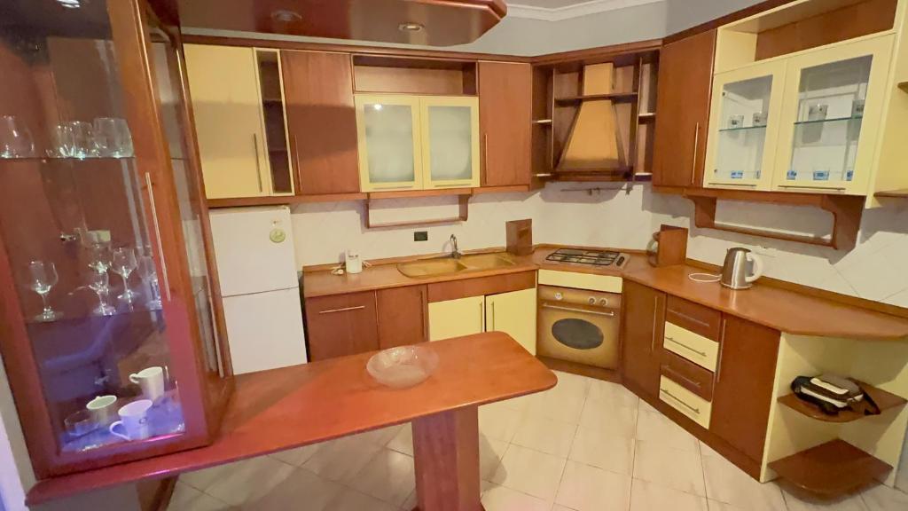 DIORAs Apartment. - Image 3
