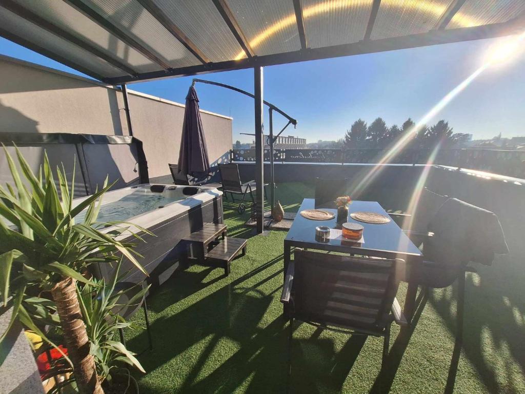 Arcobaleno Apartments & Rooms - 16