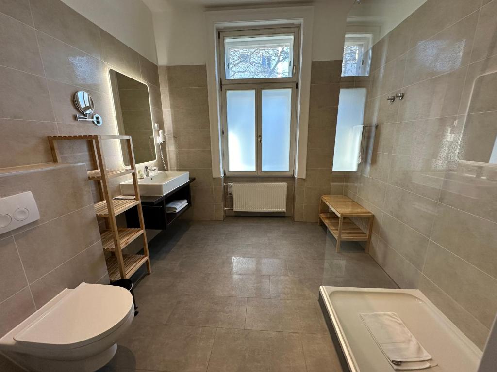 Koupelna v ubytování Hotel Brauhof Wien