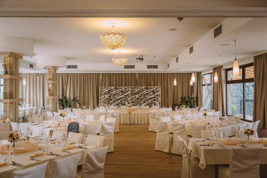 Hotel Slamený Dom & SPA - Resim 7