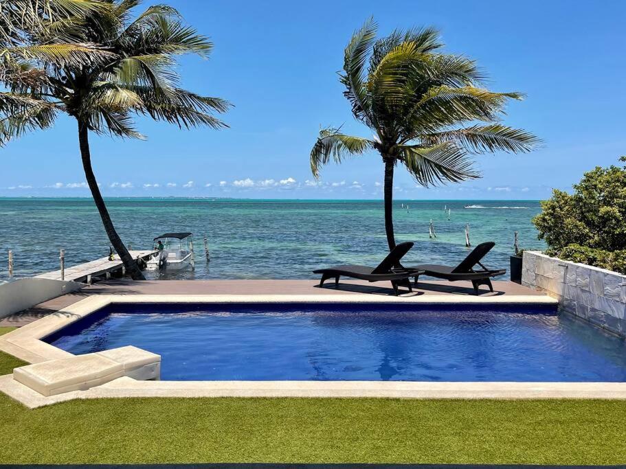 6BR Ocean Front Hotel Zone Luxury House, Cancún (updated prices 2024)