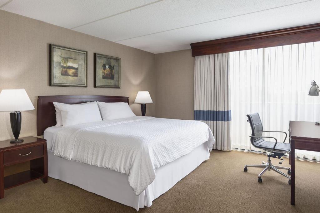 Four Points by Sheraton Chicago O'Hare photo