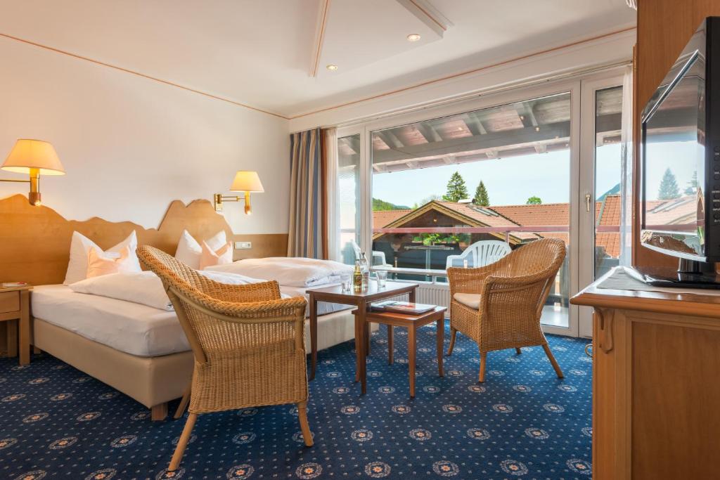 Hotel Rheinischer Hof - 9