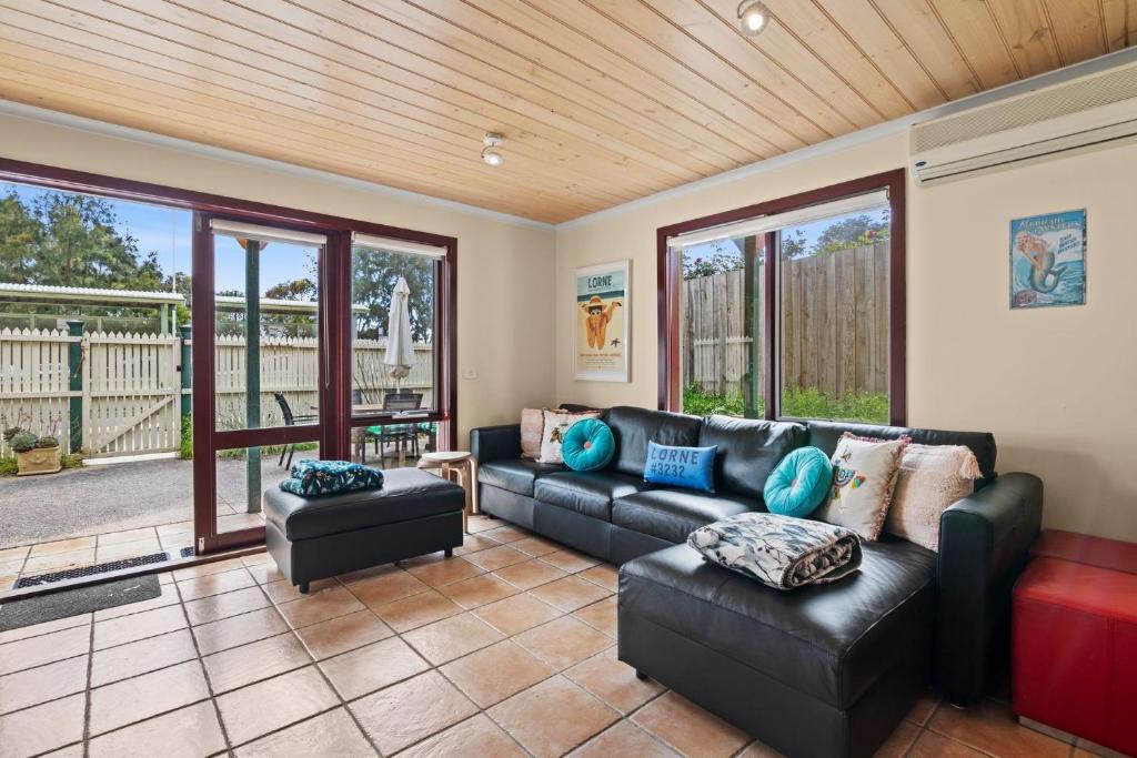 Am Meer at Cora Lynn, Lorne (updated prices 2024)