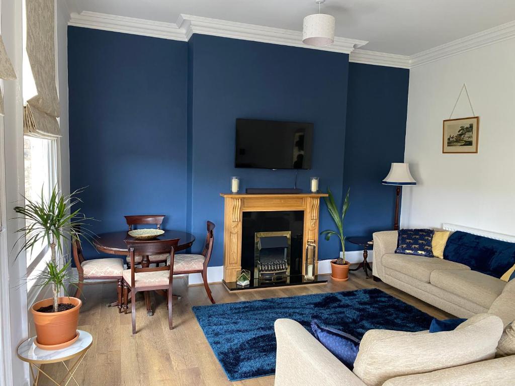 Grosvenor Apartments First Floor, Scarborough (updated prices 2024)