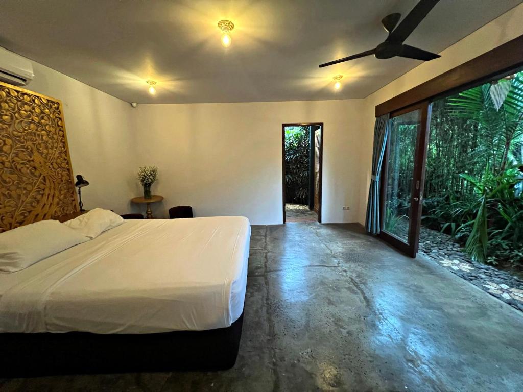 Joyously Raw Villas - Free Room Upgrade Subject to Availability - 12