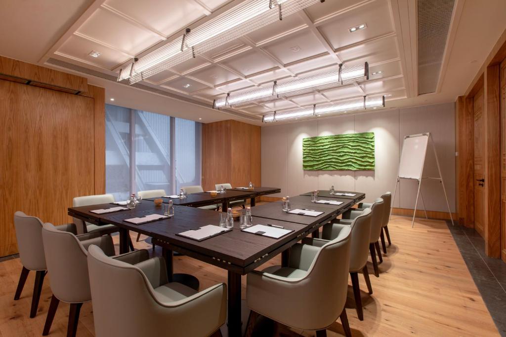 Hotel Indigo Kuala Lumpur on the Park by IHG photo