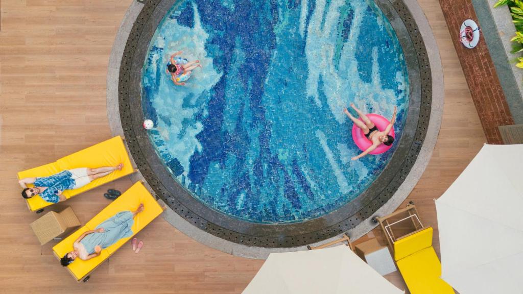 Piscina en o cerca de ibis Styles Goa Vagator - An Accor Brand
