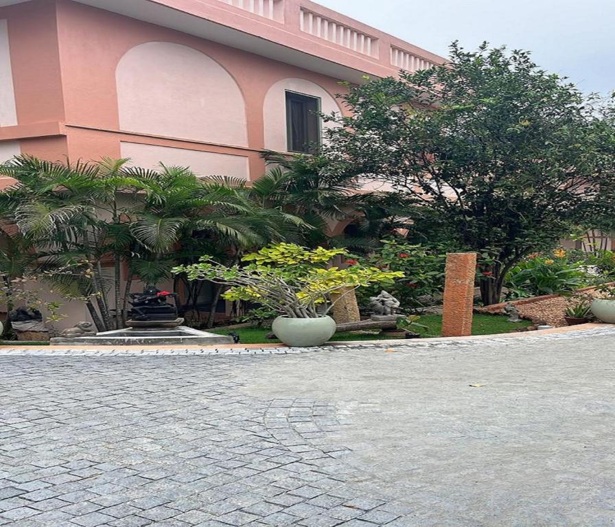 Zahrada ubytování Mango Hill La Serene Puducherry