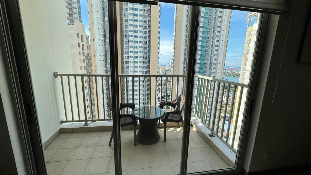 Balkón nebo terasa v ubytování SkyLounge Apartment Colombo