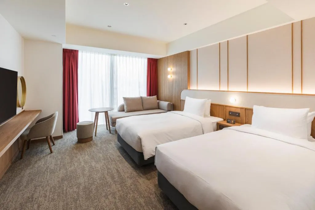Deluxe Twin Room