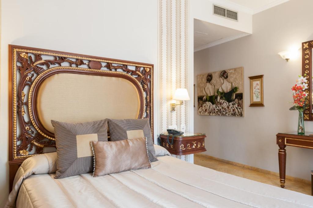 Adriano Boutique Sevilla, Sevilla – Precios actualizados 2023