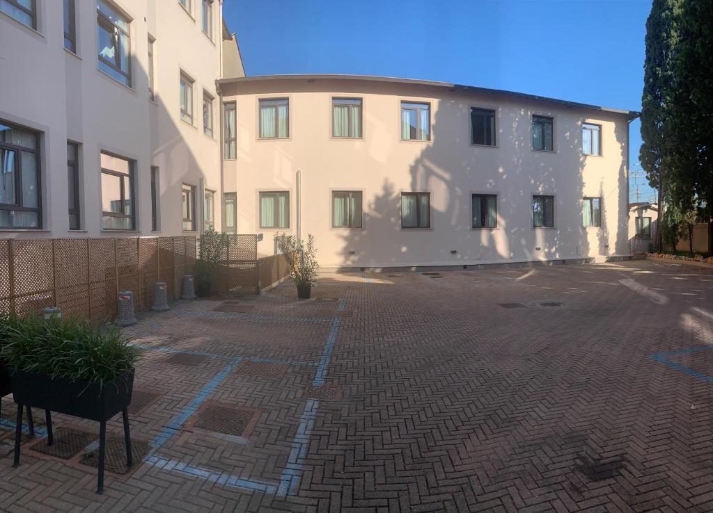 Hotel Leonardo da Vinci - Resim 18