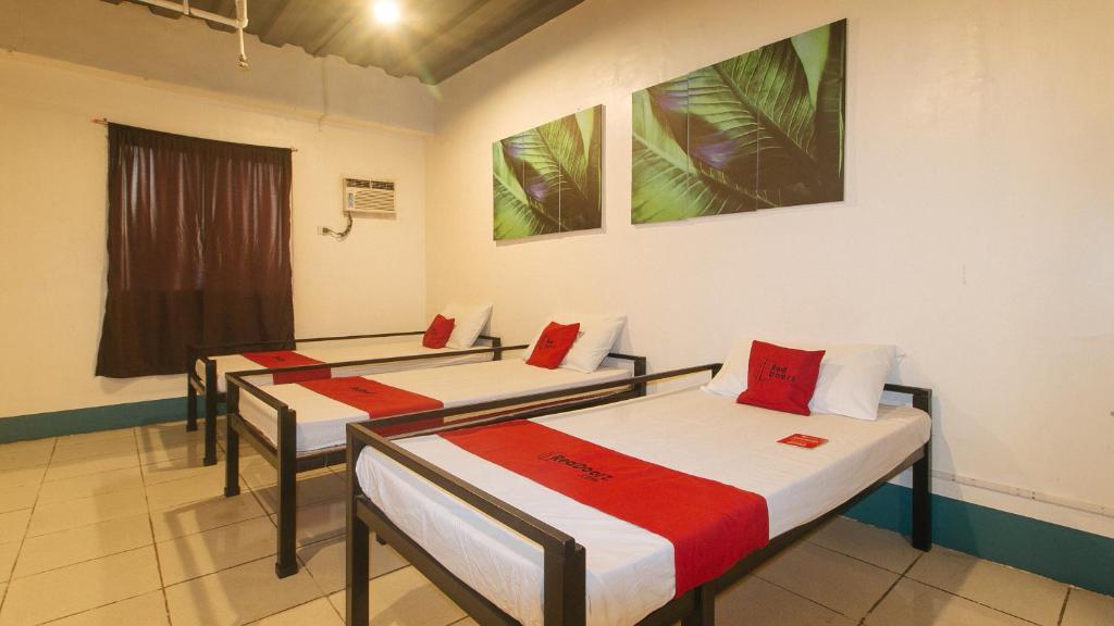 Fotografie z fotogalerie ubytování RedDoorz at Crowne One Condo v destinaci Manila