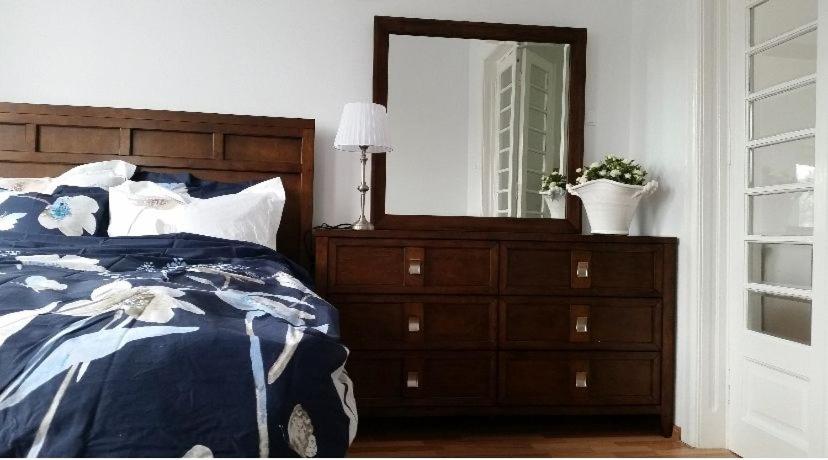 Postel nebo postele na pokoji v ubytování Central Piata Dorobanți București renovated open space