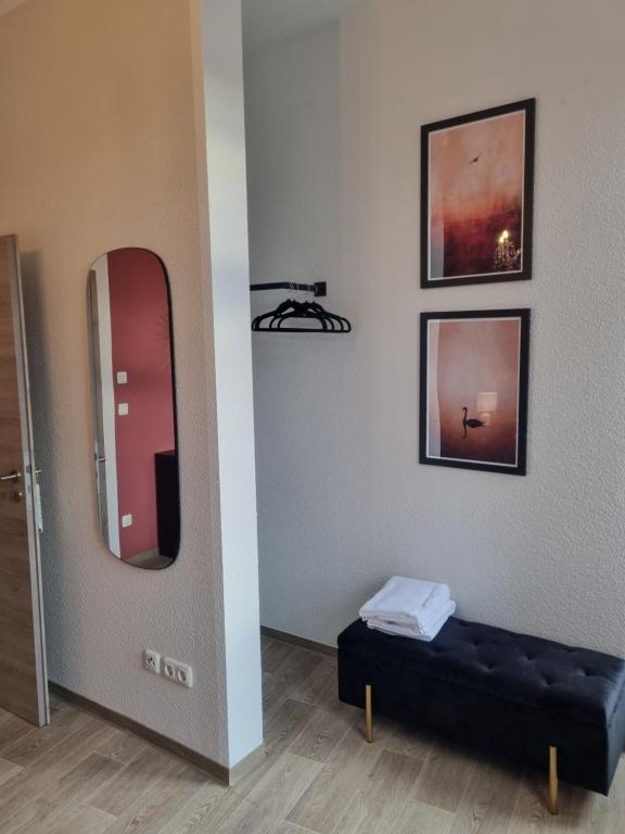 Foto sihtkohas Greiz asuva majutusasutuse maremar - Design Maisonette Altstadt - 4 Pers - 57qm - Luxus Boxspringbett - Küche - Arbeitsplatz - privater Parkplatz galeriist
