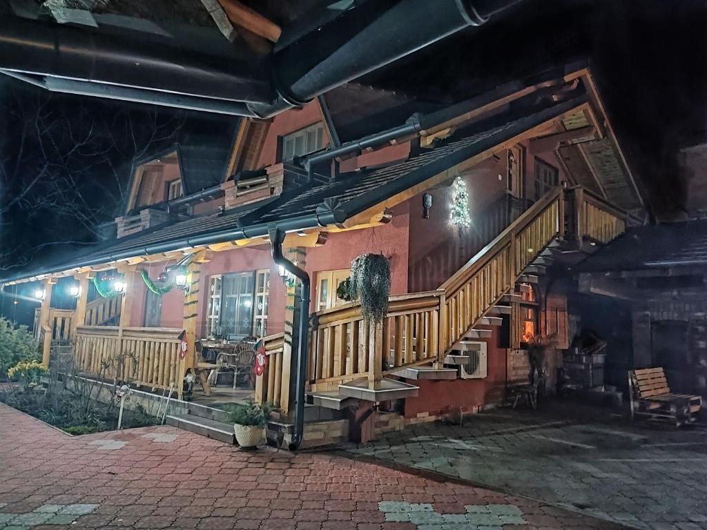 Budova, kde se apartmán nachází