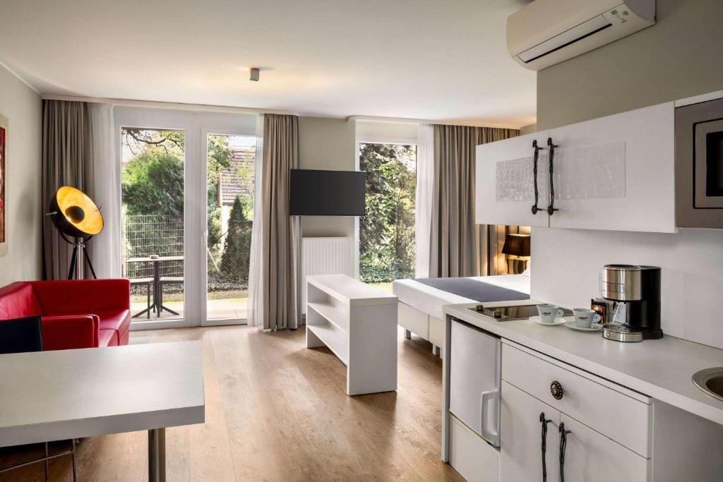 Amedia Luxury Suites Graz, Trademark Collection by Wyndham - Resim 14