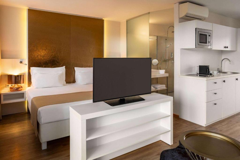 Amedia Luxury Suites Graz, Trademark Collection by Wyndham - 6