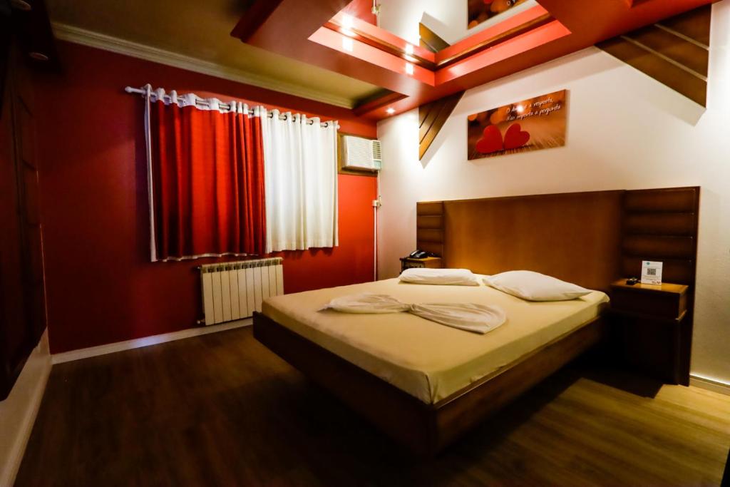 Postel nebo postele na pokoji v ubytování Motel Avenida (Adult Only)