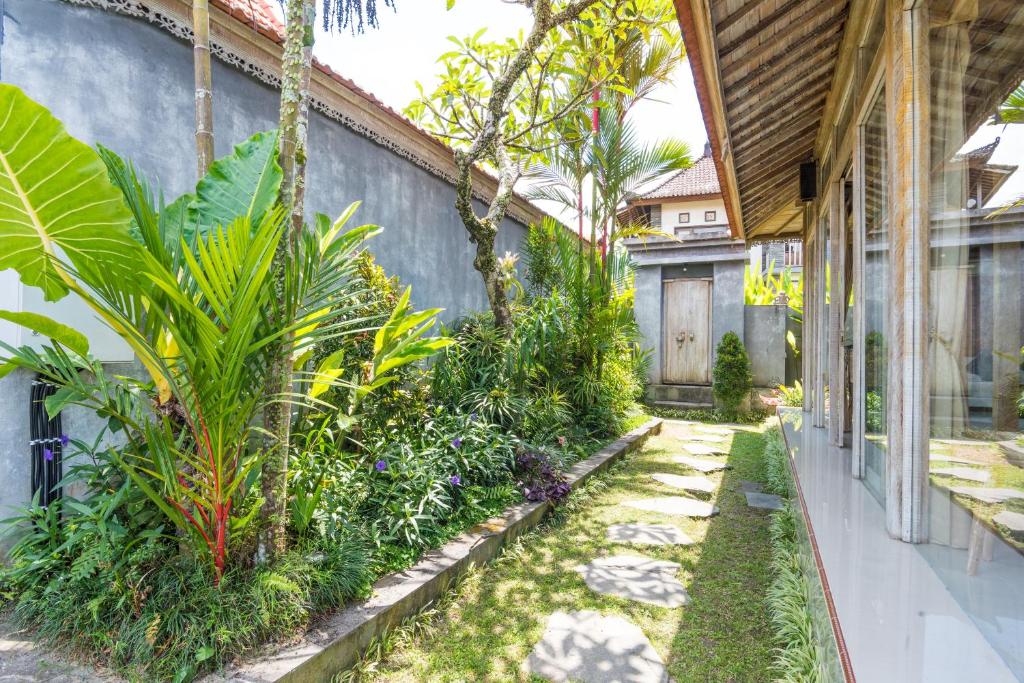 Zahrada ubytování The Bagus Lokha Ubud Villa