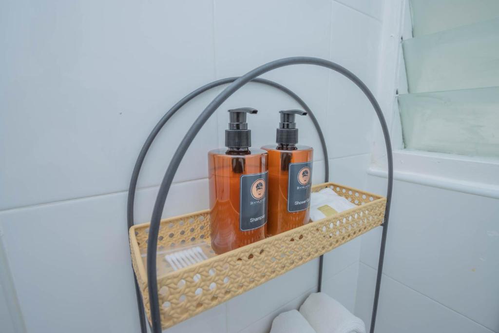 RoomQuest The Peak Patong Hill - Resim 27