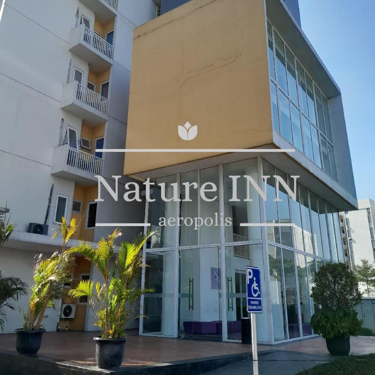 タンゲランにあるNATURE INN Aeropolis AR3のギャラリーの写真