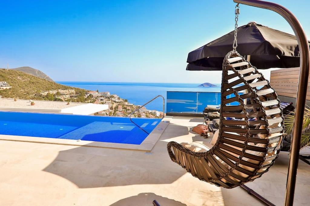 Bazén v ubytování Villa Sweet - Kalkan Villa nebo v jeho okolí
