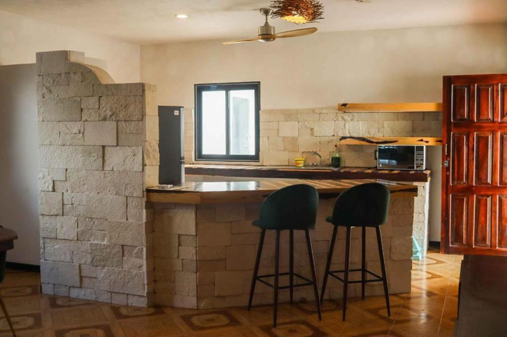 Köök või kööginurk majutusasutuses Casa Mate BeachFront HOUSES El Cuyo