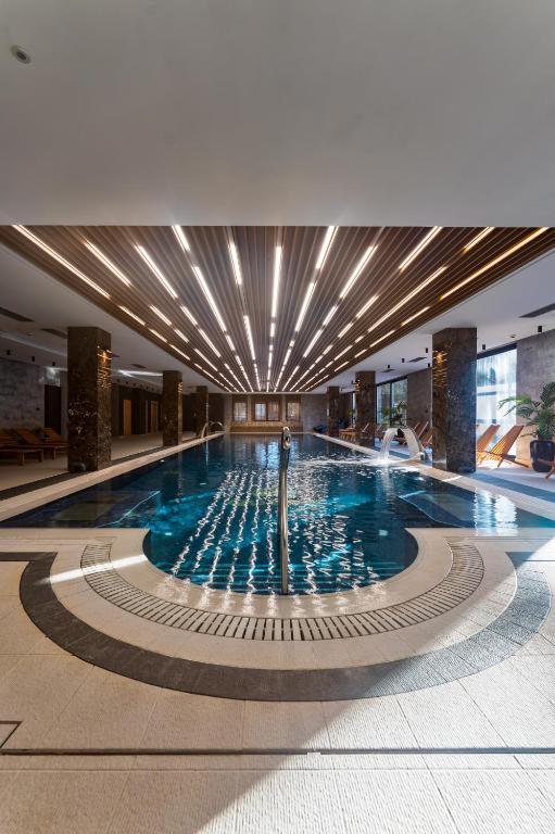 Queen of Zlatibor - Resim 17