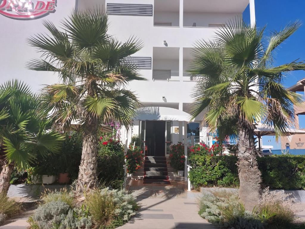 Budova, kde se hotel nachází