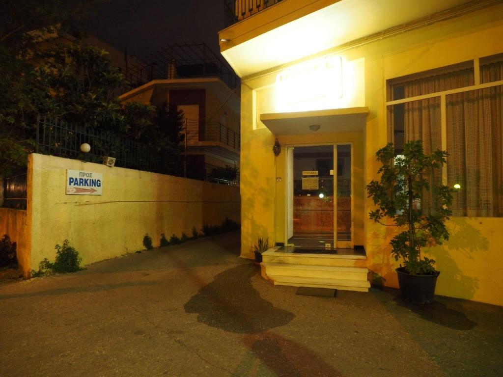 Budova, kde se hotel nachází