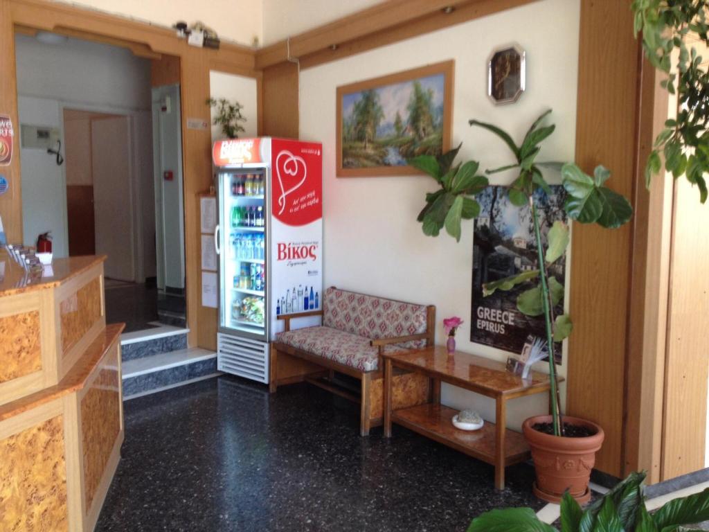 Aegli Hotel - Resim 17