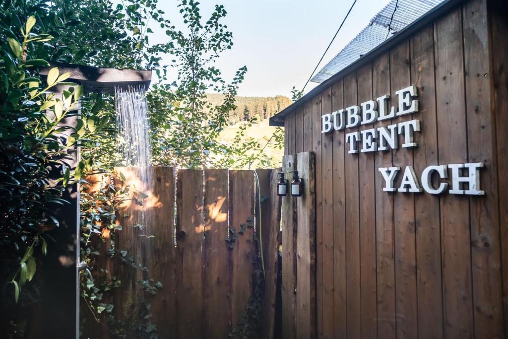 Fotografie z fotogalerie ubytování living TIMELESS- Bubble Tent Elzach- Schlafen unterm Sternenhimmel v destinaci Elzach